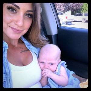 Meet your Posher, Emily